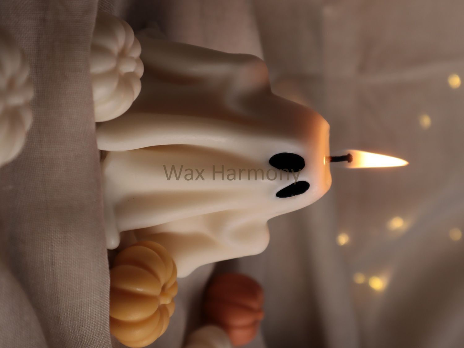 Свічка Привид 120 г біла &mdash; фото Wax Harmony